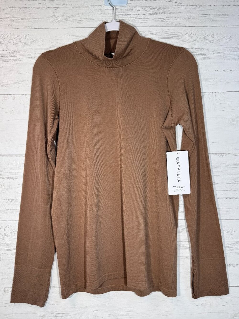 Athleta Foresthill Ascent Turtleneck Top in Walnut